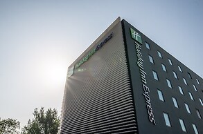 Holiday Inn Express Bordeaux - Lormont by IHG