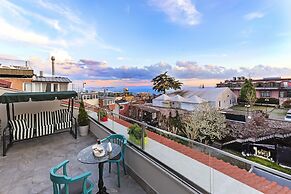 Obelisk Hotel & Suites