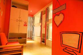 ShangriLa Free Life Youth Hostel