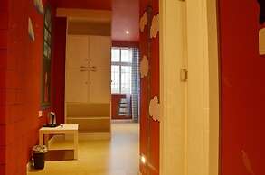 ShangriLa Free Life Youth Hostel