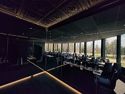 The Hotel at Falcon lake