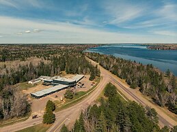The Hotel at Falcon lake