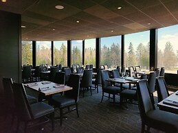 The Hotel at Falcon lake