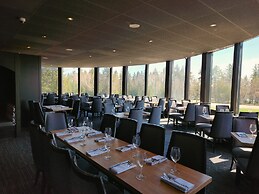 The Hotel at Falcon lake