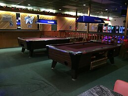 The Hotel at Falcon lake