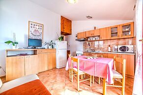 Apartment Zivkovic / Riana / One-bedroom Apartment With Sea View