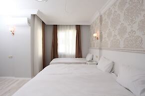 Golden Spark Apart Hotel