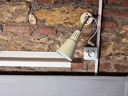 Travel & Joy backpackers