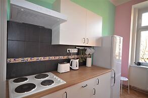 Travel & Joy backpackers