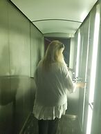 1 Minute to the Sand