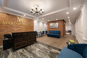 Marina Hotel