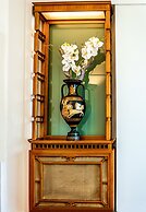 Alexander's Penthouse