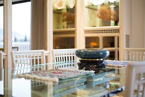 Alexander's Penthouse