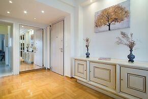 Alexander's Penthouse