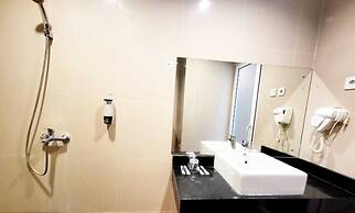 Marilyn Hotel Serpong