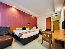 Marilyn Hotel Serpong