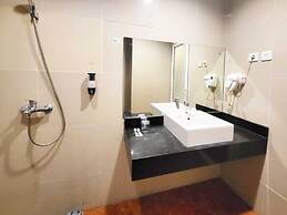 Marilyn Hotel Serpong