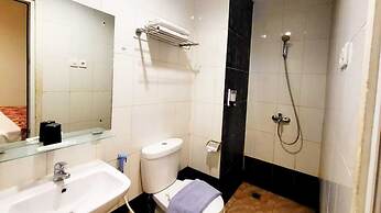 Marilyn Hotel Serpong