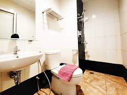 Marilyn Hotel Serpong