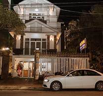 Tuyet Suong Villa Hotel