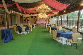 Opulent By Udman Hotels and Resorts