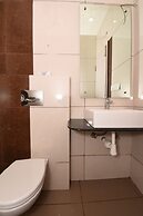 Hotel S B Excellency