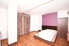 Hotel S B Excellency