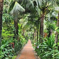 Honba Lagi Beach Resort