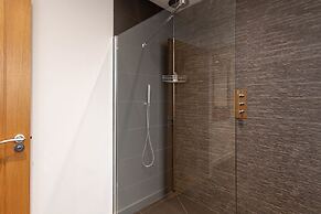 The Angus Suite @ Utopia