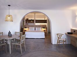 Melidonia Suites