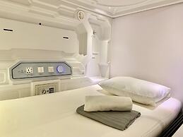 Stay Inn Hostel Jakarta - Adults only