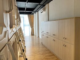 Stay Inn Hostel Jakarta - Adults only