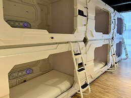 Stay Inn Hostel Jakarta - Adults only