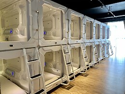 Stay Inn Hostel Jakarta - Adults only