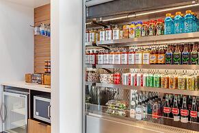 Cambria Hotel Downtown Phoenix Convention Center