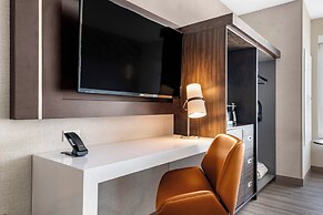 Cambria Hotel Bloomington Mall of America Minneapolis Airport