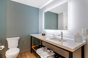 Cambria Hotel Bloomington Mall of America Minneapolis Airport