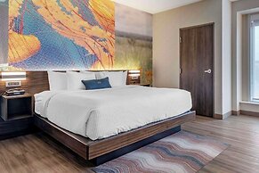 Cambria Hotel Bloomington Mall of America Minneapolis Airport