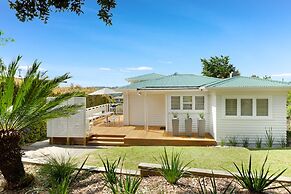 Eight on Church Waiheke Accommodation