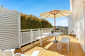 Eight on Church Waiheke Accommodation
