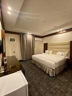 Aral Hotel