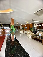 Aral Hotel