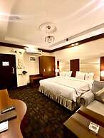 Aral Hotel