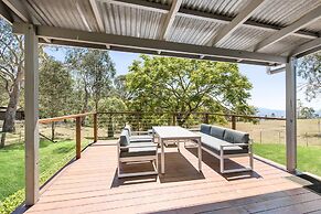 Hollow Tree Farm - Peace and Quiet on 30 Acres right in Toowoomba