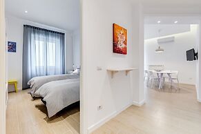 Lovely  3 rooms apartment close Trastevere Station