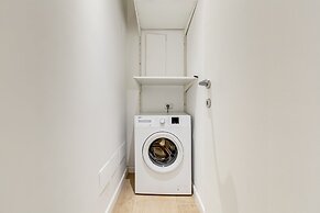 Lovely  3 rooms apartment close Trastevere Station