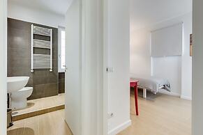 Lovely  3 rooms apartment close Trastevere Station