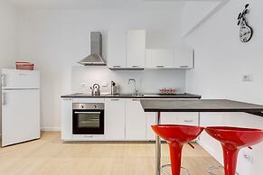 Lovely  3 rooms apartment close Trastevere Station