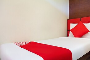 OYO 153 Espacio de Clarita Hometel