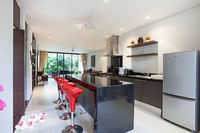 Bangtao Beach Garden by Rents In Phuket